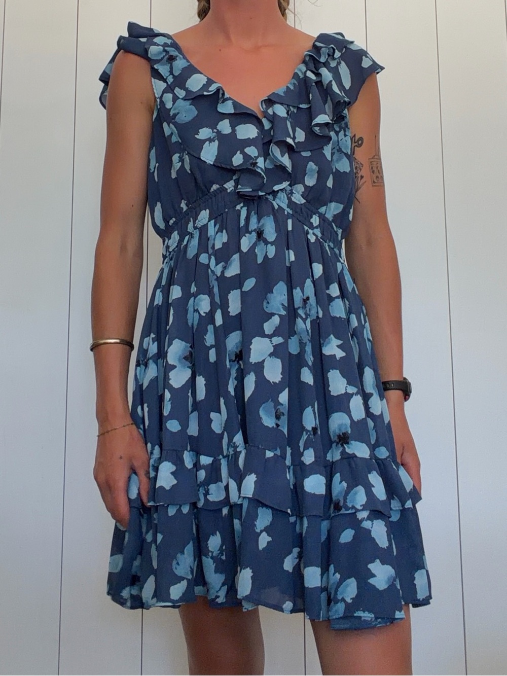 BLUE DRESS - Picture 2 of 5